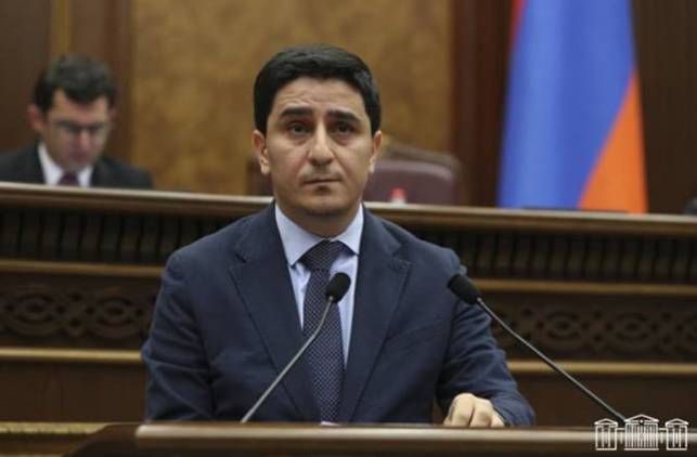 Եղիշե Կիրակոսյանը դժգո՞հ էր, թե՞ գնաց լավ կյանք փնտրելու