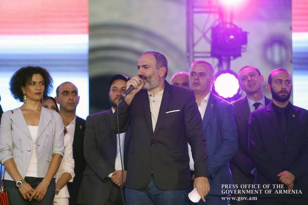 Հայրենիքի գողերը