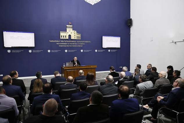 «Հրապարակ». Ինչ է «իրական Հայաստանը»․ վարչապետի ու ճանճի բզզոցի արանքում
