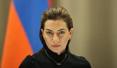 Վերեւի ու ներքեւի աննայական խնդիրը