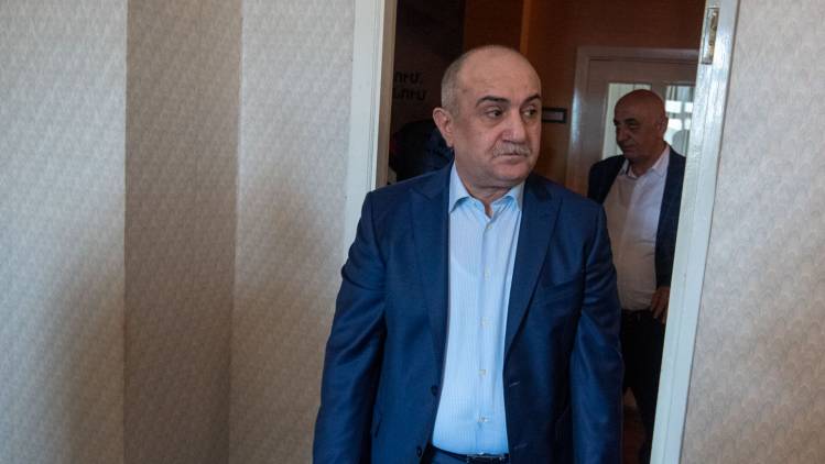 «Հրապարակ»․ Սամվել Բաբայանը դիմել է ՔԿ ղեկավար Արթուր Պողոսյանին
