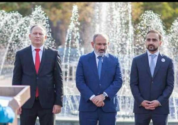 «Հրապարակ»․ Մանրամասներ՝ Նարեկ Մանուկյանի հեռանալուց