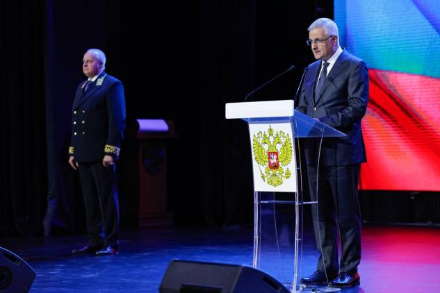 «Հրապարակ». Հայ քաղաքական էլիտան «Դվին»-ում նշել է Ռուսաստանի օրը