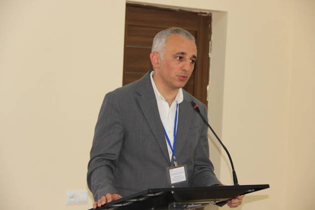 «Հրապարակ». Ասել է՝ ես ու նախարարը ամենաբարձր սարից թքած ունենք ձեր բողոքների վրա