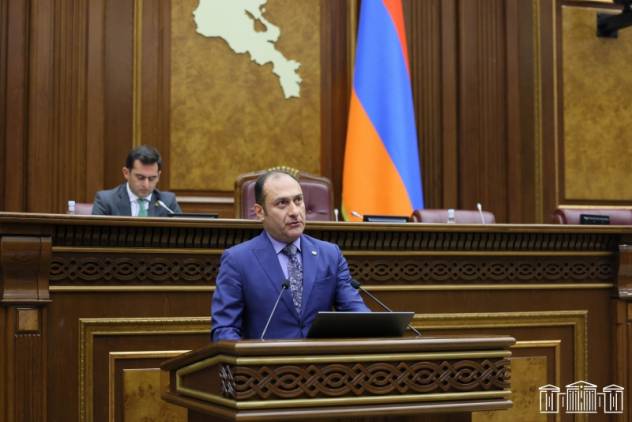 «Հրապարակ»․ Ուշագրավ արձանագրումներ՝ Արտակ Զեյնալյանի վերաբերյալ
