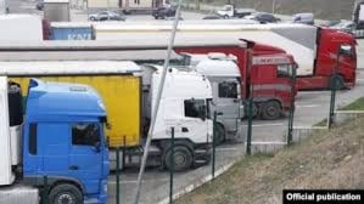 «Հրապարակ»․ Ինչու է հայ-վրացական հարաբերություններում «սեւ կատու» անցել