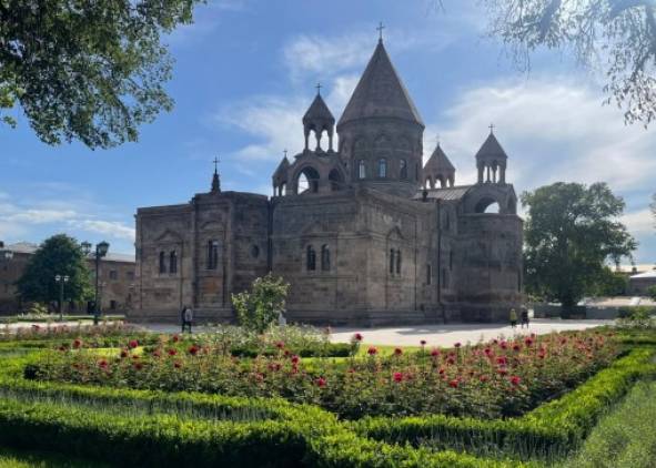 Իրավապահները այցելել են Մայր Աթոռ
