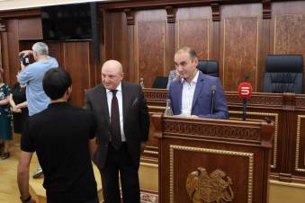 Եռակի, քառակի անգամ ավելի գումար են տալիս Երևանին, բայց Գյումրիի արդյունքը չունի