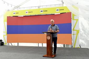 Հայաստանի նախագա՞հ, թե՞ սգո եւ տուրիստական «օֆիսների» ղեկավար