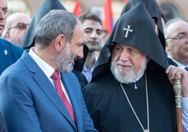 «Հրապարակ». Դատավորները քննարկել են. եթե Վեհափառին կալանքի «բերեց», ի՞նչ ենք անելու