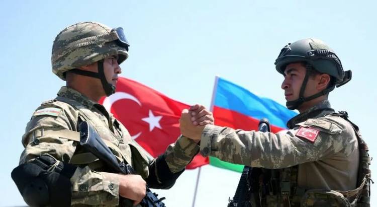 «Решение о создании турецкой военной базы в  Азербайджане моментально отрезвит всех врагов Азербайджана как в Москве, так и в Тегеране» -  Юнус