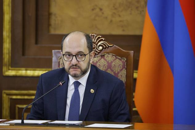 «Հրապարակ». Նրանց լսարանը կազմված է Ֆեյքերից, ծառայողներից եւ նախկինում սփյուռք փախածներից