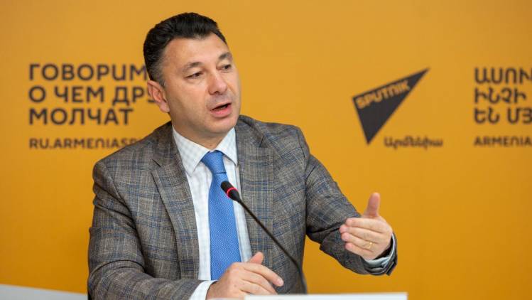 «Հրապարակ». Հո տրամվայ չե՞նք նստում, որ խանգարենք իրար