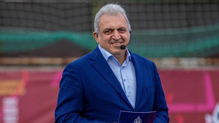Հիմա էլ ընկել են Արթուր Սողոմոնյանի հետեւից 