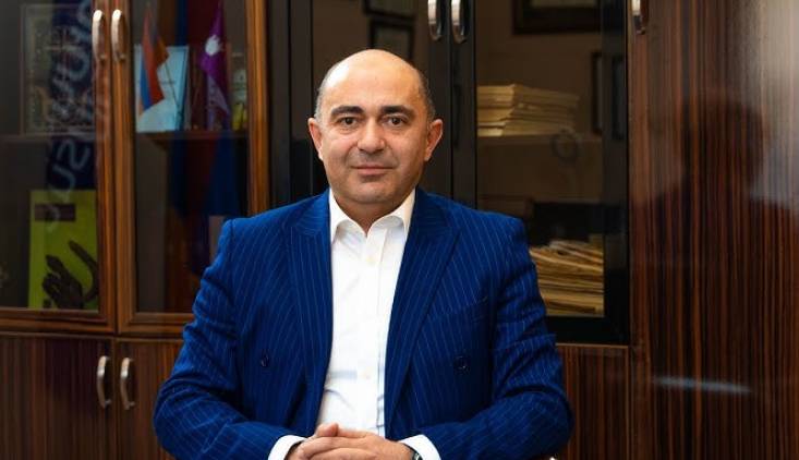 «Հրապարակ». Նախընտրական ժամանակահատվածում չպետք է լինի Եկեղեցին