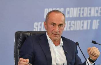 Ռոբերտ Քոչարյանն այսօր «ապրում/գործում/ջանում» է՝ ելնելով Հայաստանի շահերից՝ ի տարբերություն գործող իշխանության