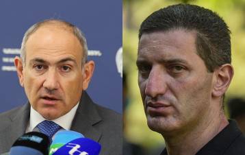 «Հրապարակ». Իրեն դրել է Լյուդովիկոս 14-րդի տեղը