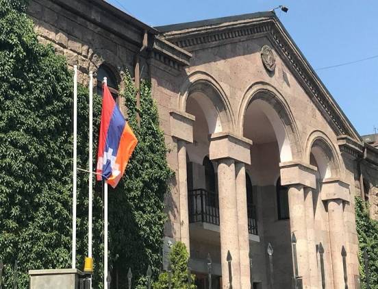 «Հրապարակ». Իշխանությունը փորձում է վերացնել Արցախի վերջին խորհրդանիշը