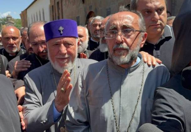 Եկեղեցու պատերը լռելու համար չեն, պիտի՛ խոսեն․․․