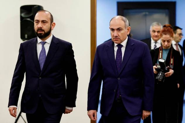 «Հրապարակ». Դեսպաններին հավաքում են Սյունիքում