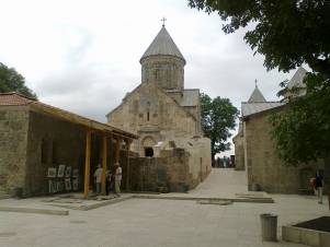 «Հրապարակ»․ Մեծ ռազբորկա, կրակոցներ, վիրավոր՝ Հաղարծինում