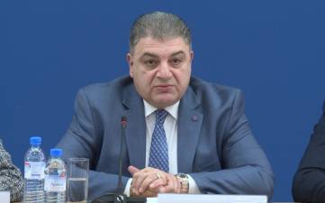 «Հրապարակ». Ասելու է՝ ասֆալտ-խաղաղություն, ուտելիք, ֆեստիվառ- խաղաղություն, հերիք է` մենք սգի ժողովուրդ չենք