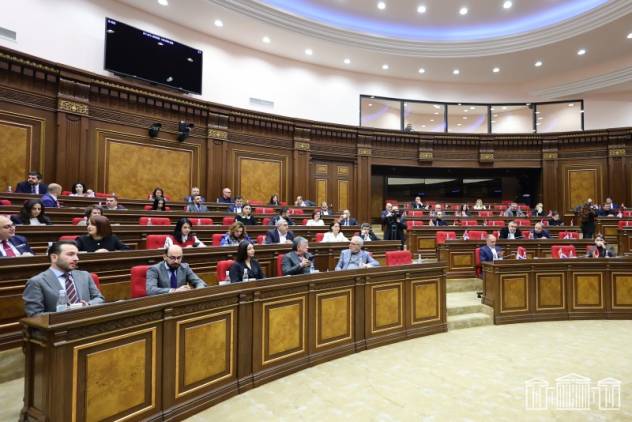 «Հրապարակ». Ներիշխանական կրքերը շիկանում են, ՔՊ-ում բոլորը բոլորի դեմ «դանոս» են գրում