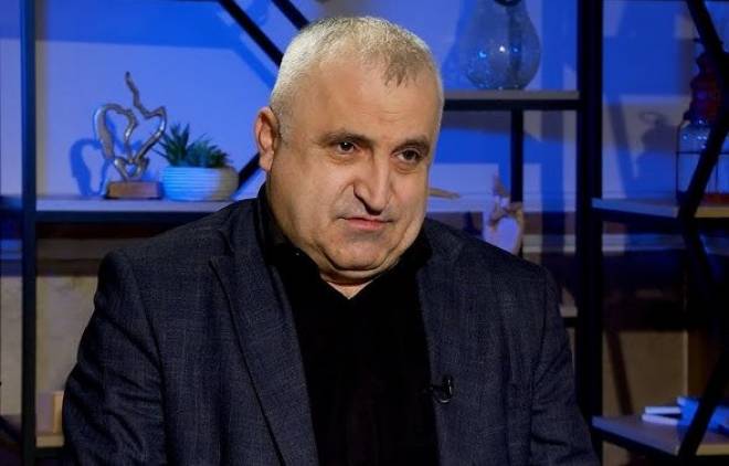 Հանրային փսիխոզի հետ գործ ունենք