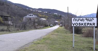 «Հրապարակ». Սահմանամերձ ճանապարհը նորոգել են, հիմա կրկնանորոգում են