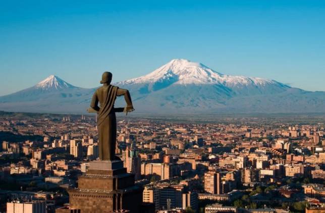 Հայաստանն «իջևանատուն» չէ՛. «հայրական տանը» չպետք է «կռիվ ընկնի» 