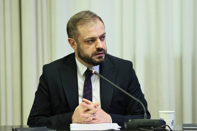«Հրապարակ». Էկոնոմիկայի նախարարությունը ջրամբարների, կաթիլային ոռոգման մասին տվյալներ չունի