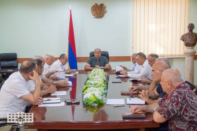 «Հրապարակ»․ Հայտնի չէ՝ ինչ խորհուրդներ են տալիս բարձր աշխատավարձ ստացող այս խորհրդականները