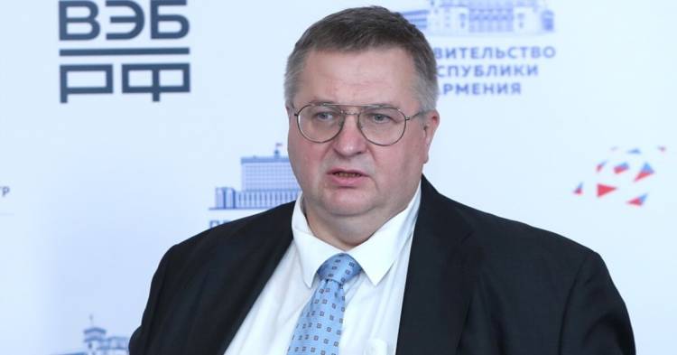 Оверчук:  Азербайджан заявил о готовности пропускать товары из России в Армению