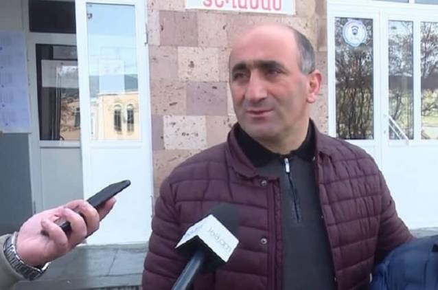 Իրավապահները մտել են Ապարանի համայնքապետարան. Ինչ է կատարվում