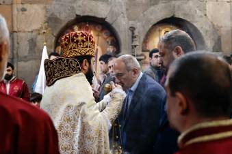 Դու ի՜նչ քահանա, երբ Աստծո Խոսքի տեղ Փաշինյանի խոսքն ես քարոզում