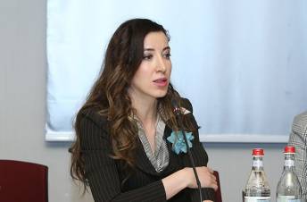«Հրապարակ». Եթե ՀՀ-ն հրաժարվի միջազգային գանգատներից, Բաքվի պատանդները կմնան անպաշտպան