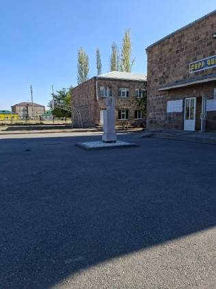 «Հրապարակ». Դպրոցի տնօրենի հեռացված պաշտոնակատարը կվերադառնա