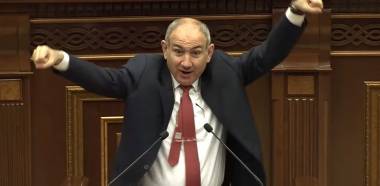«Չեմ հասկացել»-ը նույնն է, ինչ  «գիժ խաղալ»-ը