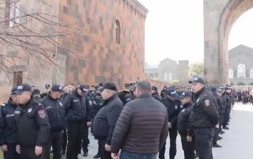 Մայր Աթոռի վրա  գրոհը դիտվում է  որպես Մոր վրա հարձակում