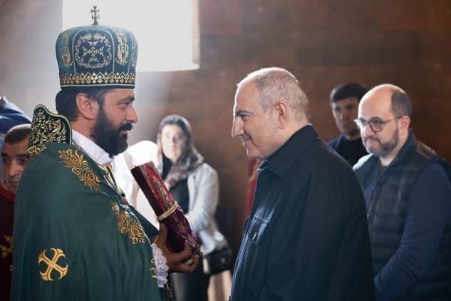 ․․․Իսկ մենք  ու՞ր գնանք, որ քո անունը  չլսենք