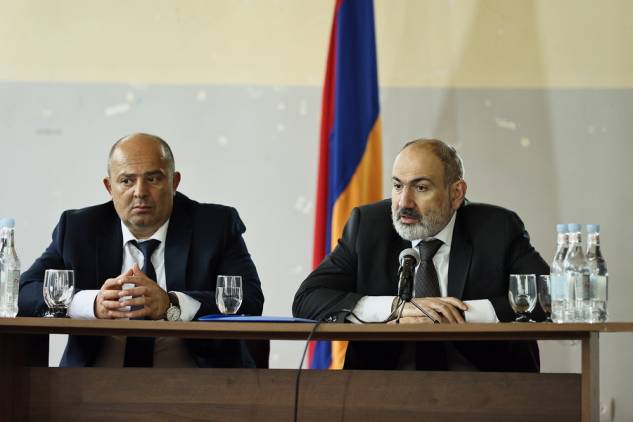 «Հրապարակ»․ Իր ղեկավարած մարզում պատարագների չի մասնակցում
