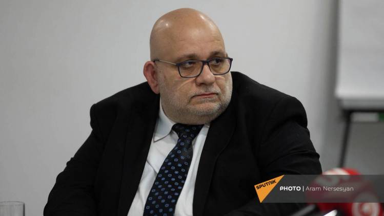 «Հրապարակ». Նրանք «զոհ» են նախկինը մերժելու եւ նորին հավատալու փաշինյանական «խայծին»