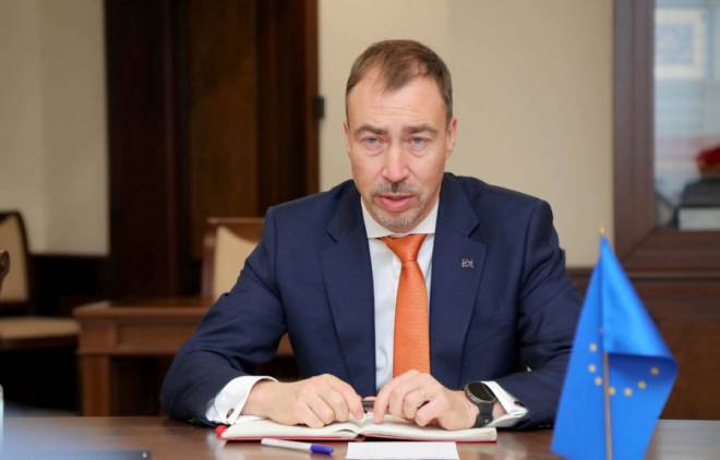 ԵՄ-ն էլ է կարծում, որ արցախցիների վերադարձի հարցը չի կարելի նույնականացնել  «Արեւմտյան Ադրբեջանի» գաղափարին