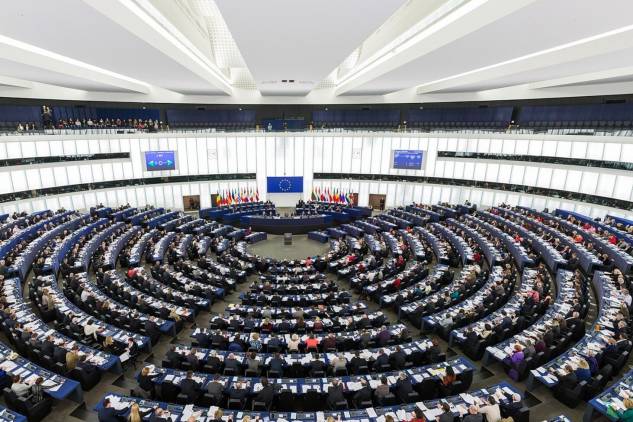 «Мы не будем молчать….». В Баку  возмущены резолюцией Европарламента