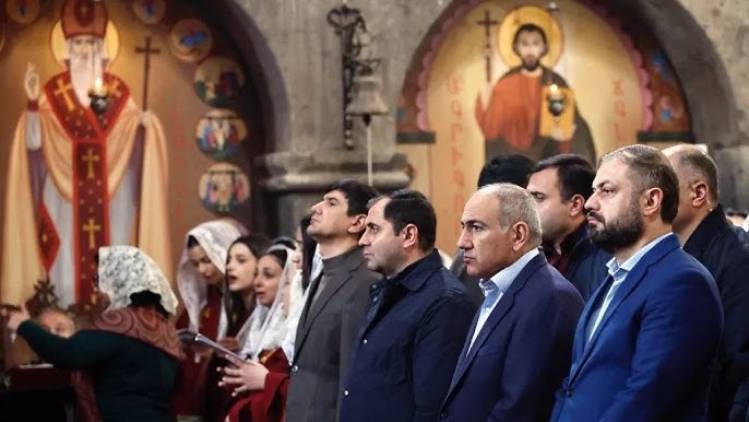 «Հրապարակ»․ Թիմն էլ է մերժում հակաեկեղեցական պայքարը