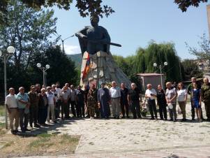 Լավն էլ ենք տեսնում, վատն էլ