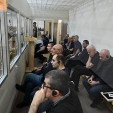 Կարո՞ղ ենք ենթադրել, որ այս դատավճիռները համաձայնեցված են եղել իր հետ