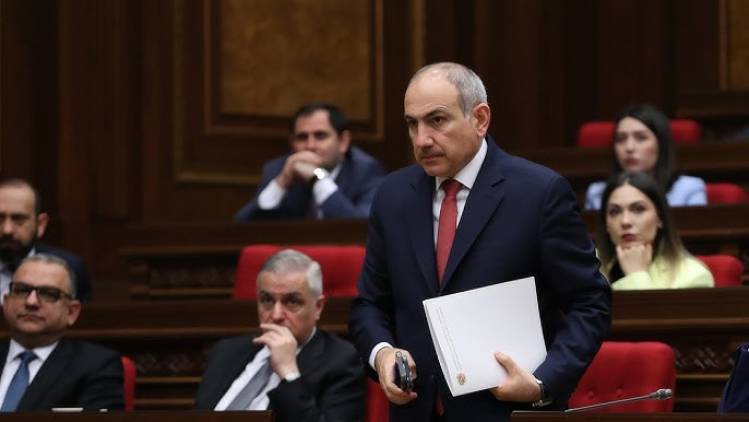 «Հրապարակ»․ Ի՞նչ պետք է անի ընդդիմությունը՝ Փաշինյանին «փոշիով» չաջակցելու համար