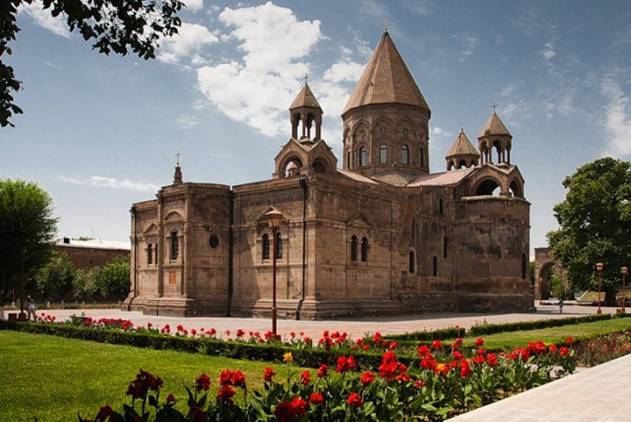 Եկեղեցին, այո, ինքնամաքրվելու է