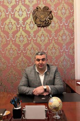 «Հրապարակ»․ Իմ քեռին է առել կամ ուրիշ՝ իքս մարդ, ի՞նչ կապ ունի